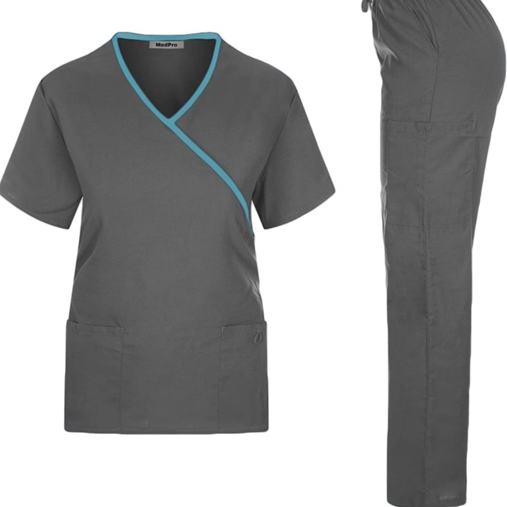 MedPro scrubs NWOT